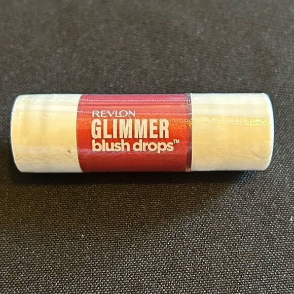 🦋 5/$25 Revlon Glimmer Blush Drops New field of roses New - Picture 2 of 4